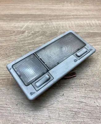 Volkswagen Golf III Front seat light 72203000 D5961L2362