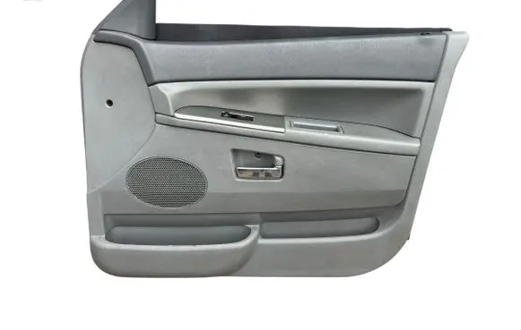 Jeep Grand Cherokee (WK) Front door card panel trim 5HR541D5AG