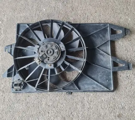 Ford Mondeo Mk III Fan set 7726000501 31012006 3s718c607bd