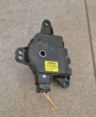 Hyundai ix35 Air flap motor/actuator D267AP9AA02