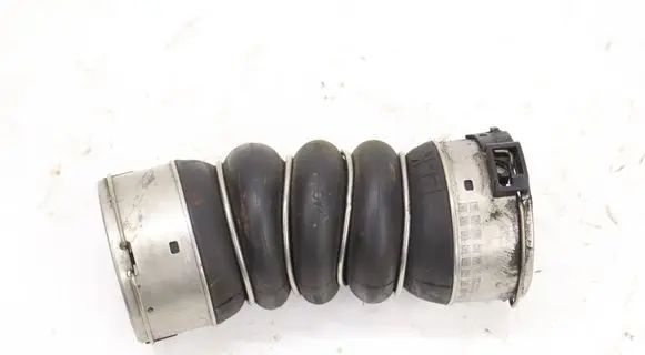 BMW 5 F10 F11 Coolant pipe/hose 8513451