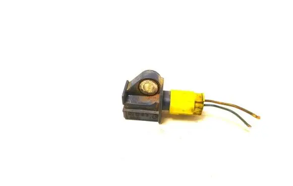 Mercedes-Benz E W212 Airbag deployment crash/impact sensor A2128204926
