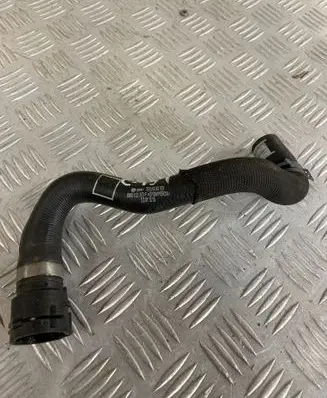 Audi A5 Engine coolant pipe/hose 8W0122073F