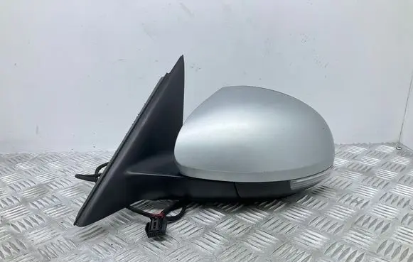 Skoda Yeti (5L) Front door electric wing mirror 