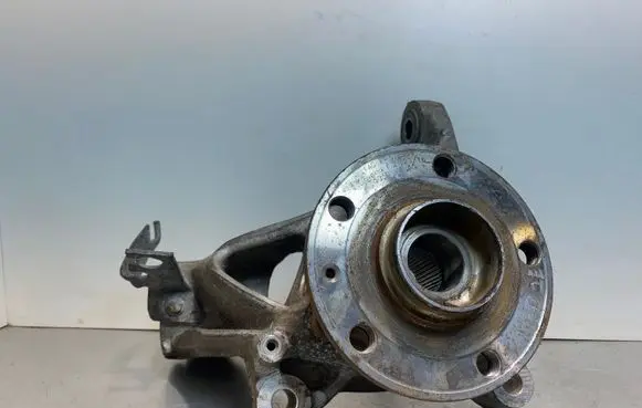Skoda Superb B8 (3V) Front wheel hub 500407257A