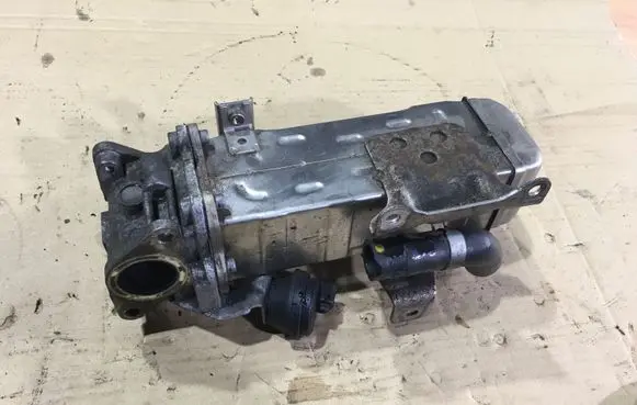 KIA Sorento EGR valve cooler 284162F140