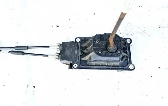 Nissan Note (E11) Gear shifter/selector 3550110