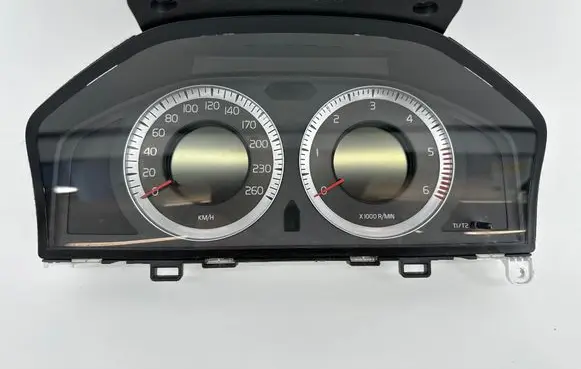 Speedometer (instrument cluster)