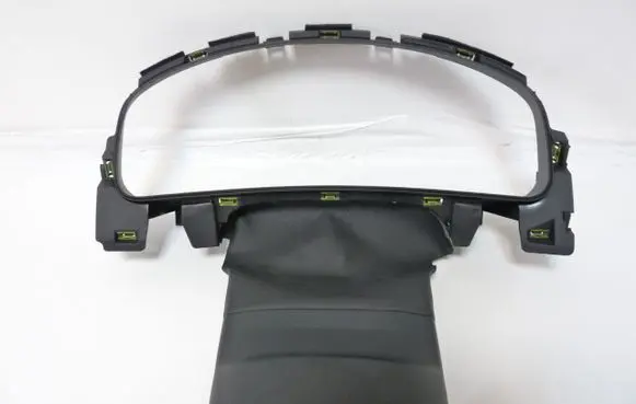 Volkswagen Touareg II Dashboard trim 7P1858349
