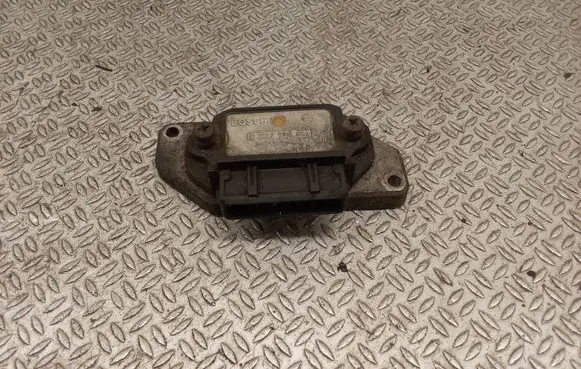 Volvo 940 Ignition amplifier control unit 0227100124