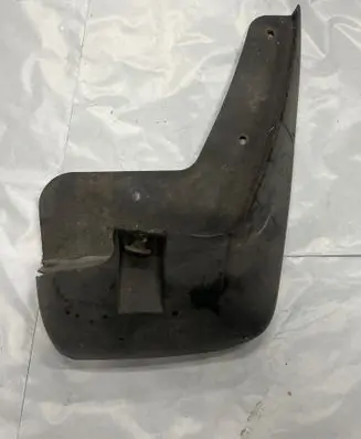 Opel Antara Front mudguard 96804107
