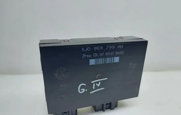 Volkswagen Golf IV Central body control module 1J0959799AHKAS 1J0959799AH