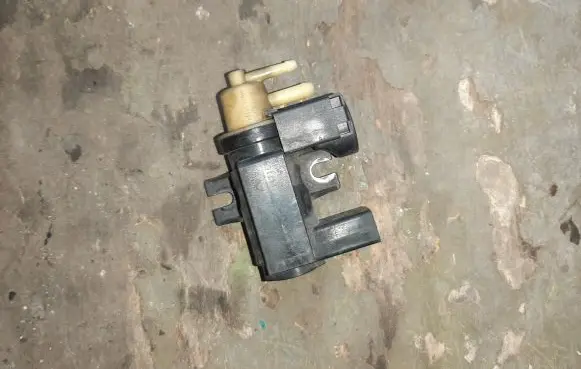 Volvo S60 Turbo solenoid valve 31293964