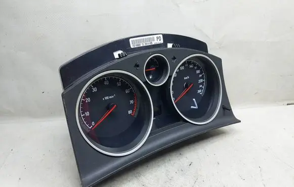 Opel Astra H Speedometer (instrument cluster) 13216682