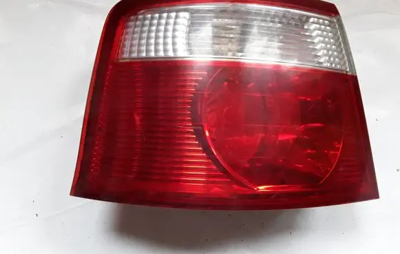KIA Carens I Rear/tail lights 0K2FB51140L