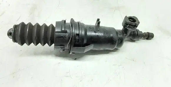 Peugeot 806 Clutch slave cylinder 
