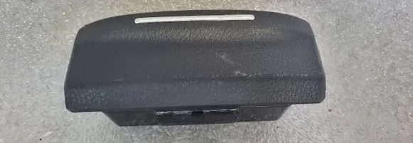 Subaru Outback Ashtray (front) 