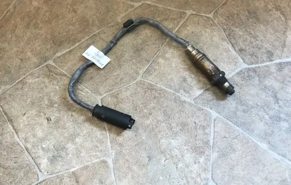 BMW 5 E60 E61 Lambda probe sensor 7512002