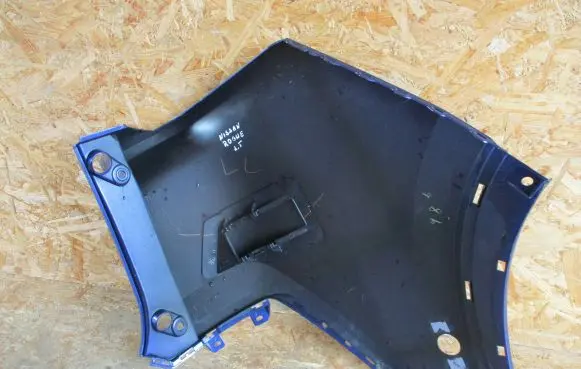 Rear bumper corner part panel trim
