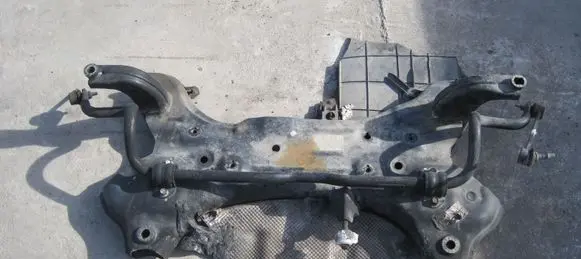 Hyundai i30 Front axle beam 62401G4AA0