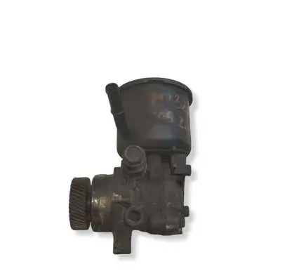 Mazda 323 F Power steering pump BJ3A3265XC