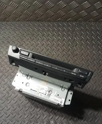 BMW X5M E70 Radio/CD/DVD/GPS head unit 9218357
