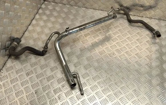 Volvo V60 Engine coolant pipe/hose