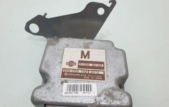 Nissan Note (E11) Gearbox control unit/module 310369U10A A64000T42