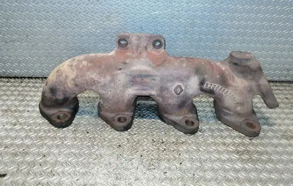 Renault Master III Exhaust manifold 8200868133