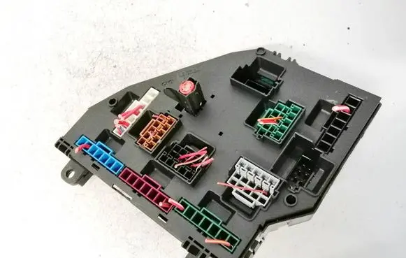 BMW 5 F10 F11 Fuse box set 923442301 016704991