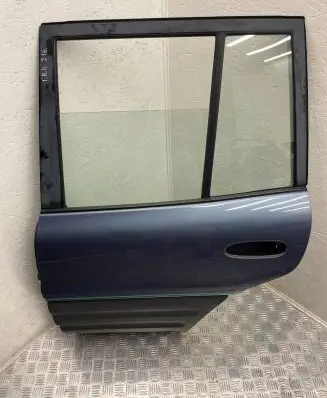 Toyota RAV 4 (XA10) Rear door