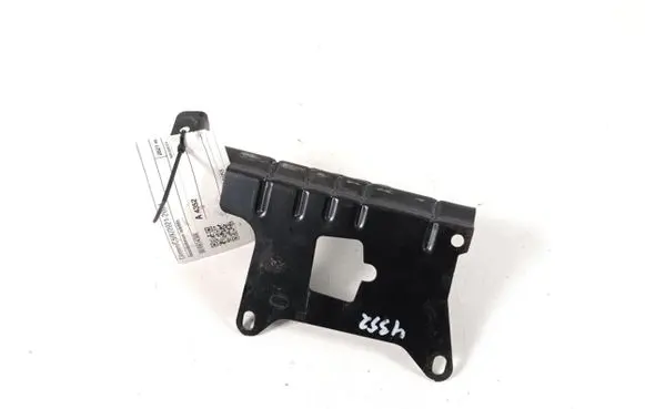 Battery bracket