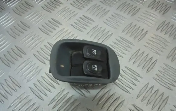 Renault Scenic I Electric window control switch