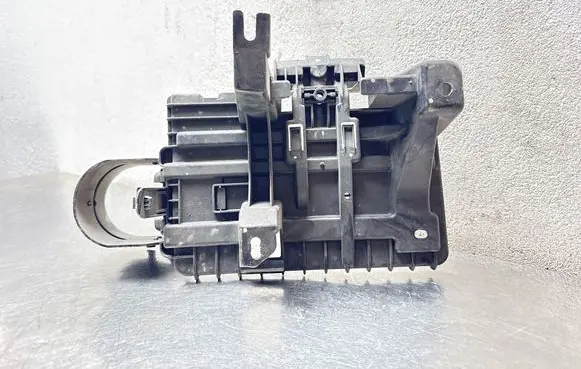 Opel Meriva A Battery tray 13167332 600002190