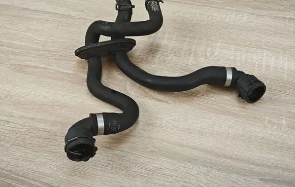 Audi A6 C7 Engine coolant pipe/hose 4G0819350S