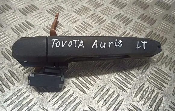 Toyota Auris 150 Rear door handle trim 