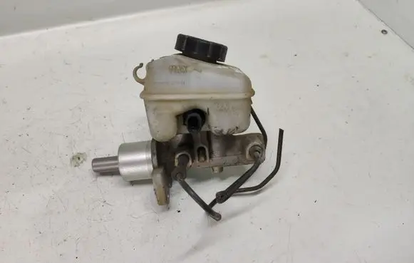 Opel Zafira A Master brake cylinder