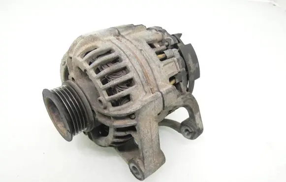 Opel Corsa C Generator/alternator 24437119 0124225041