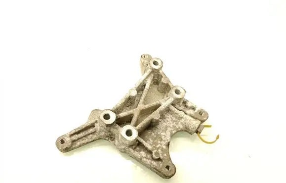 Jeep Renegade Engine mounting bracket 55263024