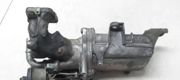 Renault Master III EGR valve cooler 147353981R