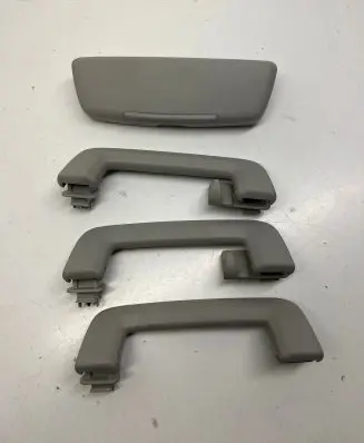 Ford B-MAX A set of handles for the ceiling 