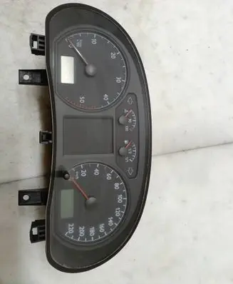 Volkswagen Polo IV 9N3 Speedometer (instrument cluster) 6Q0920800E VWZZZ0C7408377 24100300354