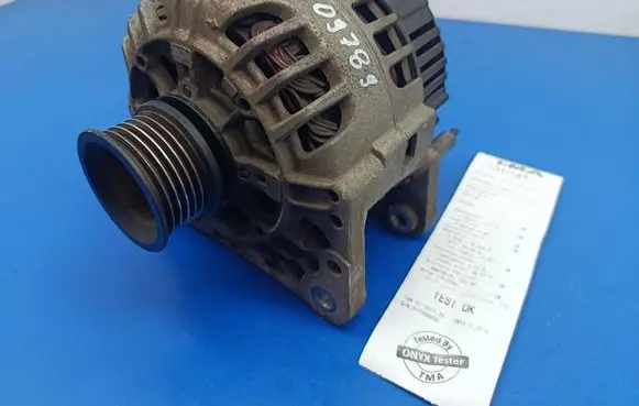 Seat Ibiza IV (6J,6P) Generator/alternator 037903025T