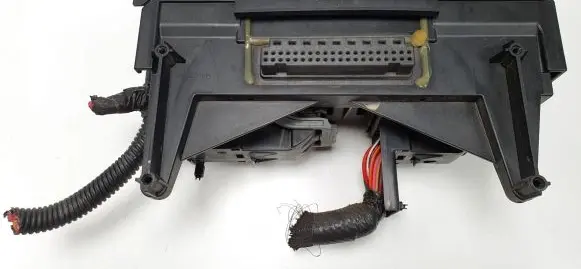 Jeep Grand Cherokee (WK) Fuse box set 04692087AB