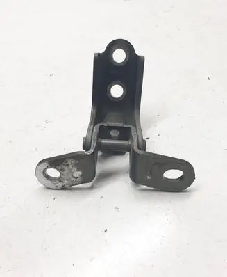 KIA Sportage Front door upper hinge