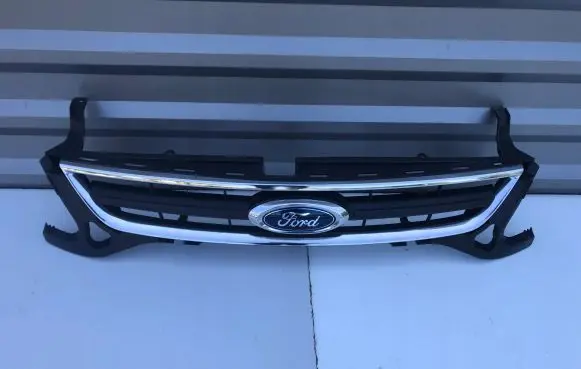 Ford Connect Front grill DT1117K757A