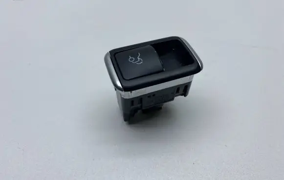 Mercedes-Benz E W212 Tailgate opening switch A2129059200 10075079 10023292