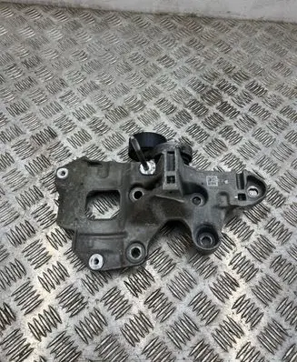 Renault Megane IV Generator/alternator bracket 117105158R