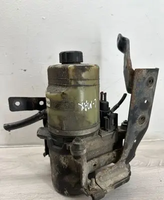 Ford C-MAX I Power steering pump 4M513K514DA 4M573K514DA 1040085011094F