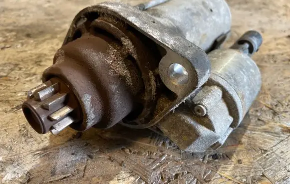 Volkswagen Golf VI Starter motor 02Z911023G 0709094437 D6GS11